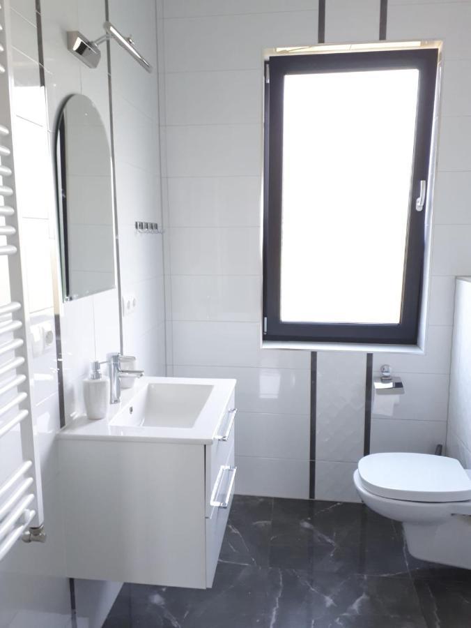 Apartamenty Pod Sosnami サルビノボ エクステリア 写真